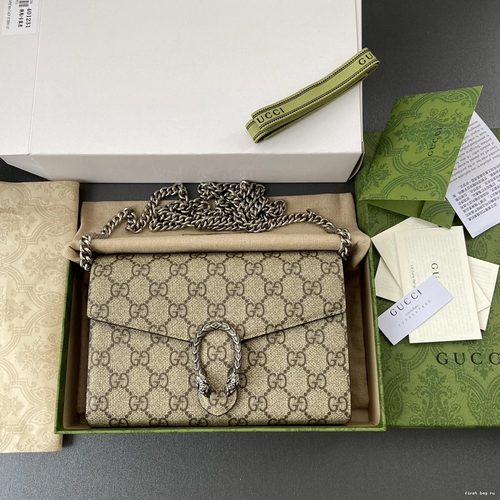 First bag ru mini Gucci leather Dionysus chain bag 0710